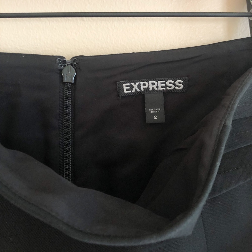 Express Pencil Skirt - Picture 7 of 7